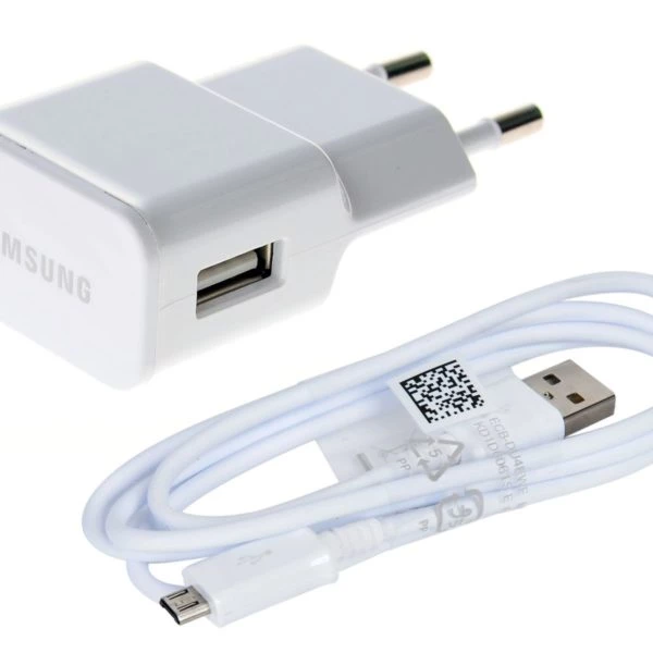 מטען קיר Samsung הכולל חיבור USB כולל כבל USB-A ל- Type-C
